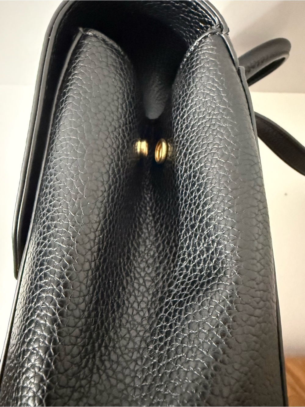 DKNY Robin Small Backpack Black Pebbled Faux Leather Gold Logo NWT Dust Bag - Picture 6 of 12